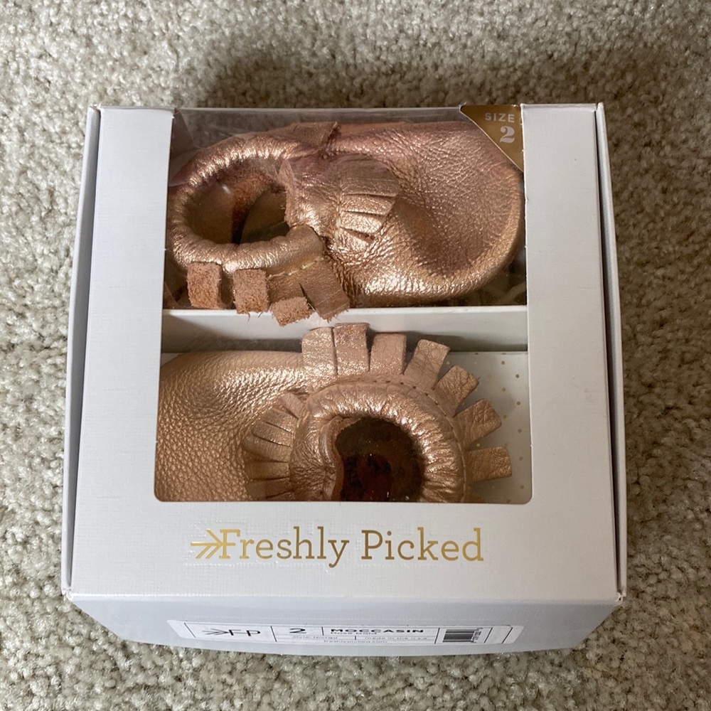 Freshly picked- rose gold